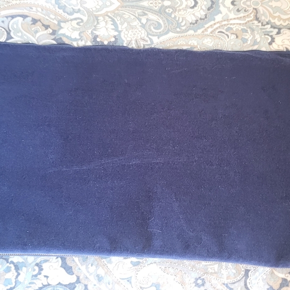 Pottery Barn Deep Blue Velvet Pillow Cover - Picture 5 of 8